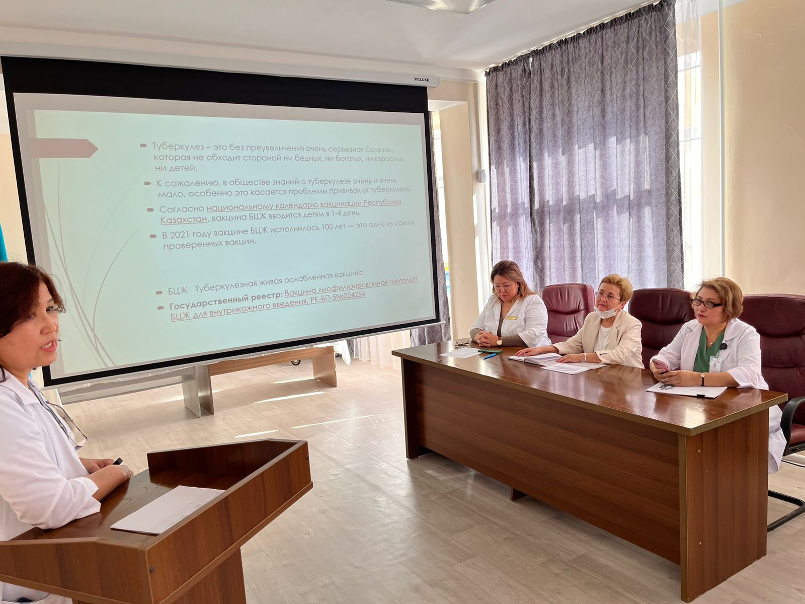 Круглый стол по вопросам вакцинации новорожденных